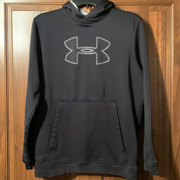 Under Armor hooded sweatshirt